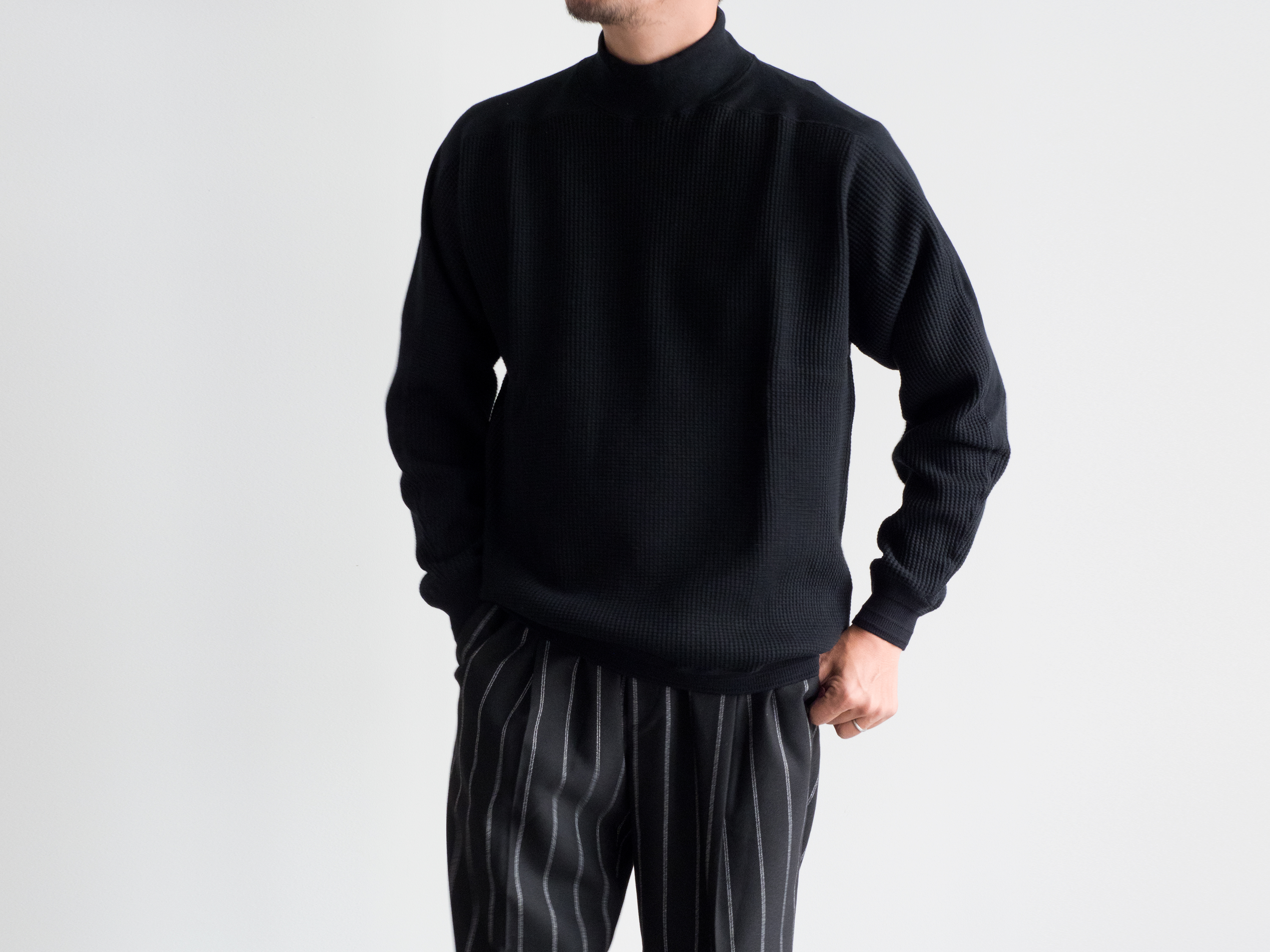 Mock neck Cut & Sewn Image