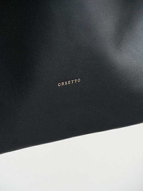 【極美品】ORSETTO　チェーンストラップバッグ　レザー　ブラック 極美品】ORSETTO チェーンストラップバッグ レザー ブラック