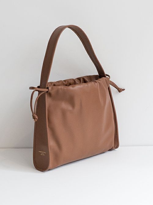 SALE】CHRISTIAN VILLAクリスチャンヴィラ ワンショルダーバッグ 【全2