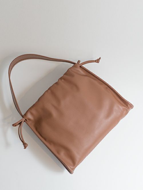 SALE】CHRISTIAN VILLAクリスチャンヴィラ ワンショルダーバッグ 【全2