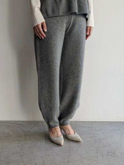 エンリカ　enrica ボリュームスリーブＶネックニット　パフスリーブニット OUTLET】 【SALE】ENRICAエンリカ ボリュームスリーブVネック