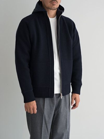 Cruciani クルチアーニ Vネックニット BLUE | ITAL STYLE WEAR Cruciani クルチアーニ Vネックニット BLUE | ITAL STYLE WEAR