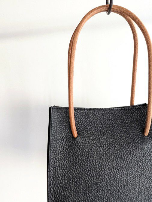 THE SOLEザ ソール シュランケンカーフレザー ミニバッグ LIBERO 【全3