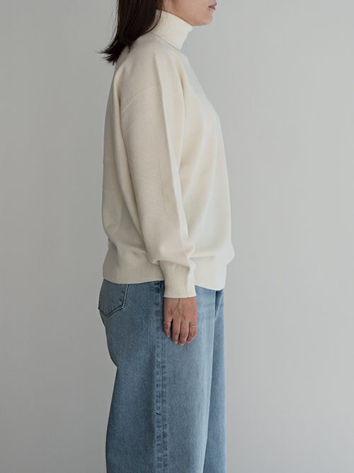 nicholson&nicholsonニコルソンアンドニコルソン タートルニット POLLY