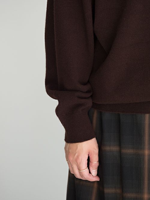 nicholson&nicholsonニコルソンアンドニコルソン タートルニット POLLY