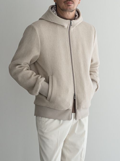 000000007770-01-xs.jpg?t=