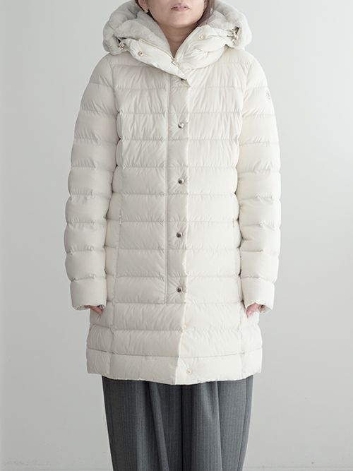 美品✨ケープホーン　SANTACRUZ ダウンコート　ホワイト　44 楽天市場】ケープホーン CAPE HORN SANTACRUZ ダウンコート 52570 540